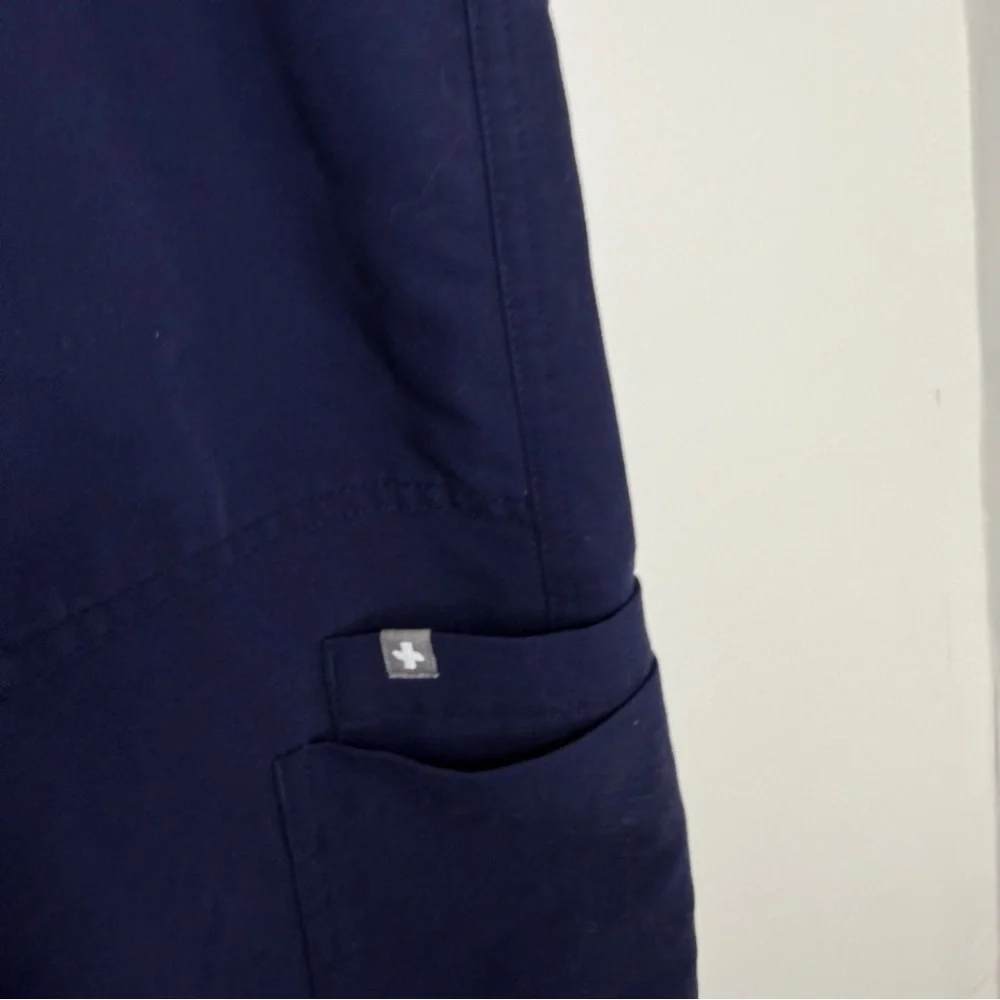 FIGS Men’s Navy Blue Cairo Cargo Scrub Pants